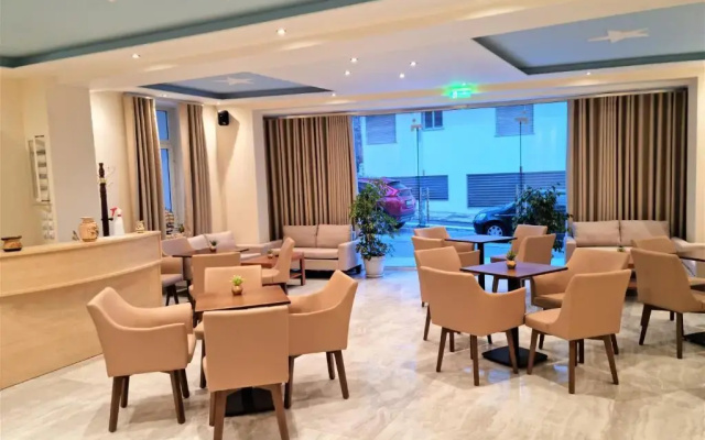 Отель Star Bay Luxury