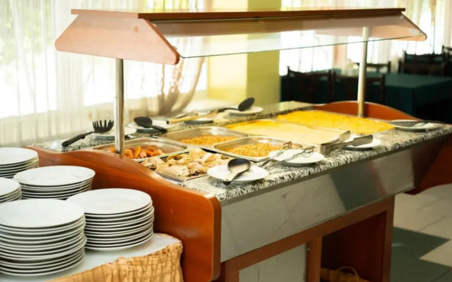 Курортный отель Ателика Горизонт Судак 2**