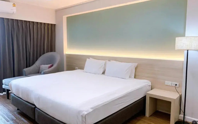 Miloft Sathorn hotel