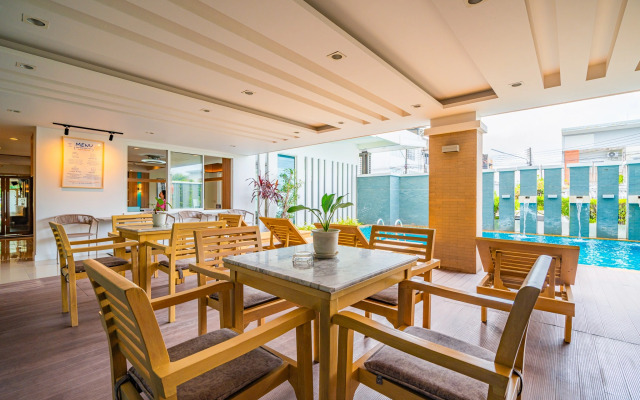 Ratana Apart-hotel At Rassada