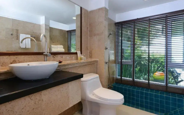 Andaman White Beach Resort