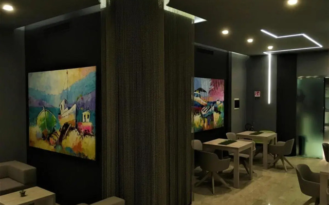 International Beach Hotel
