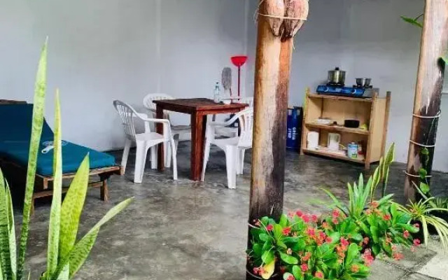 Jerrys Dive Lodge Guest House