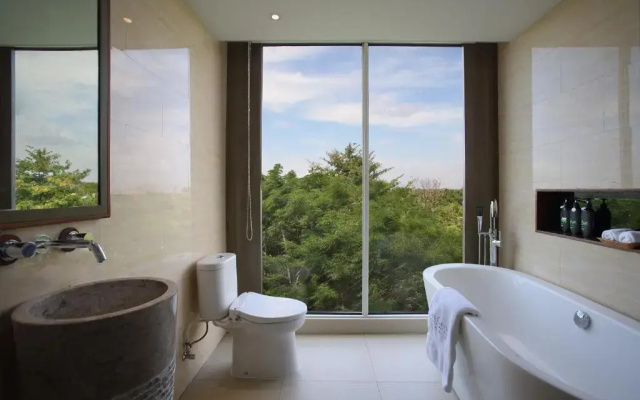 The Crystal Luxury Bay Resort Nusa Dua