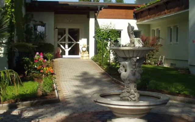 Hotel Villa Flora