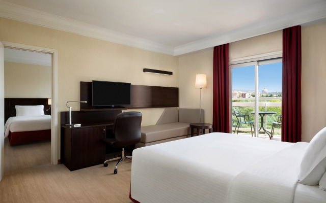 Courtyard by Marriott Rome Central Park