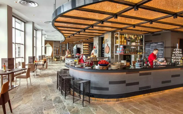 The Art Hotel & Resort