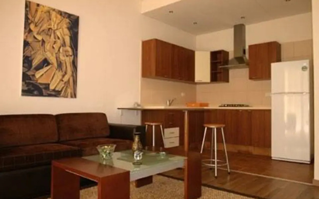 Phoenix Hotel Residence