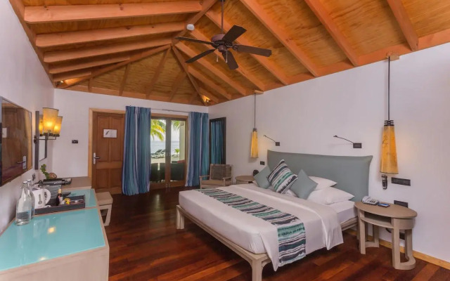 Vilamendhoo Island Resort & Spa