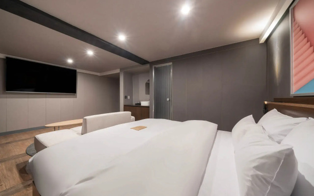Urban HOTEL&PLAY