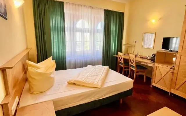 Hotel Hoepfner Burghof