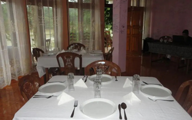 Mahaweli View Inn