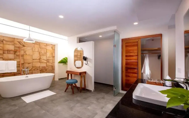 Romantic Angkor Residence
