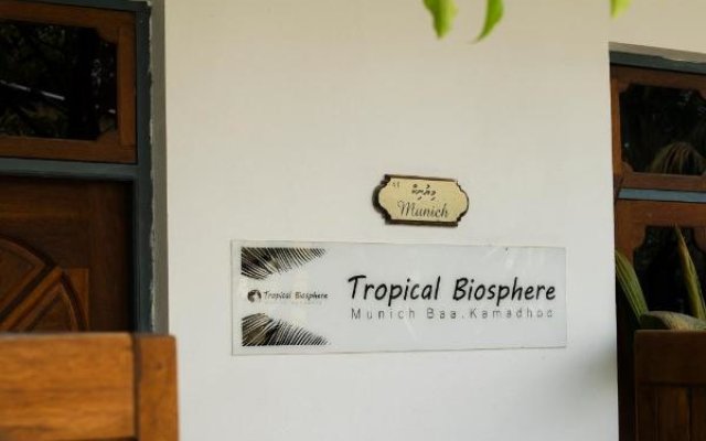 Tropical Biosphere Hotel