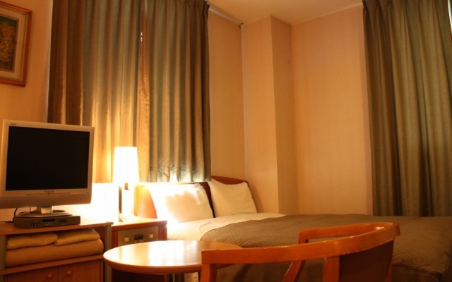 Heisei Hotel