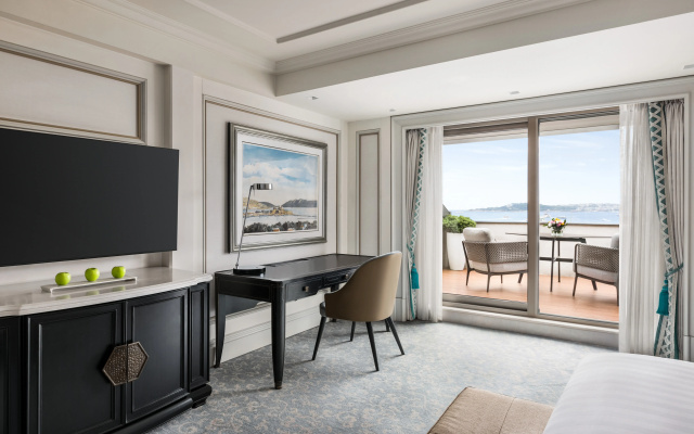 Shangri-La Bosphorus, Istanbul