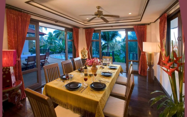 Paradise Island Estate
