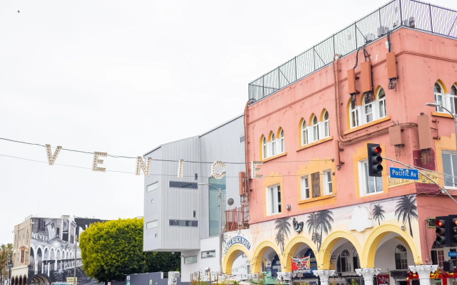 Hotel Erwin Venice Beach