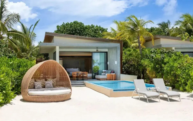 Kuda Villingili Resort