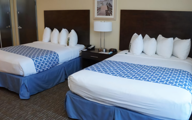 Best Western Naples Plaza Hotel