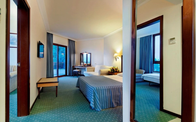 Miarosa İncekum Beach Hotel