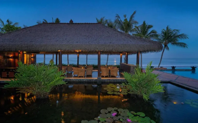 The Legian Bali & The Club at The Legian Bali