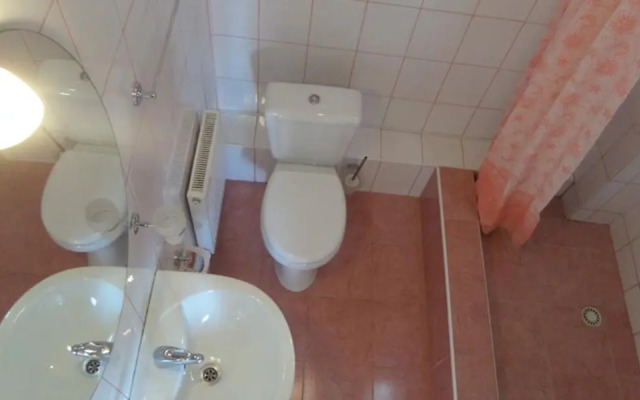 Alyy Parus Hotel