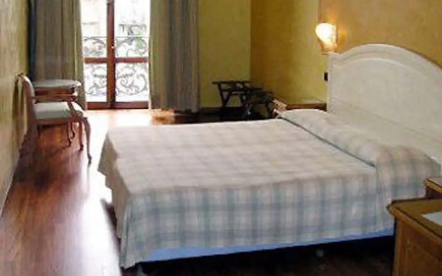 Floren Luxury Hotel