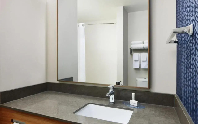 Fairfield Inn & Suites Worcester Auburn
