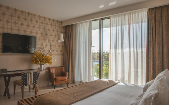 Курорт Wine & Books by the Sea, Algarve