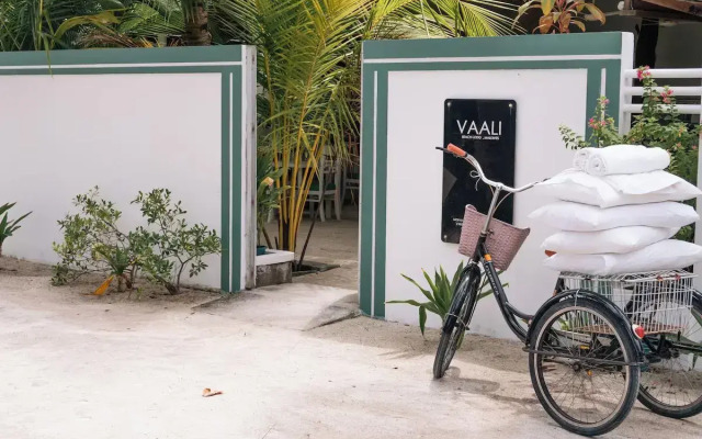 Vaali Maldives Island Escapes & Dive Guest House