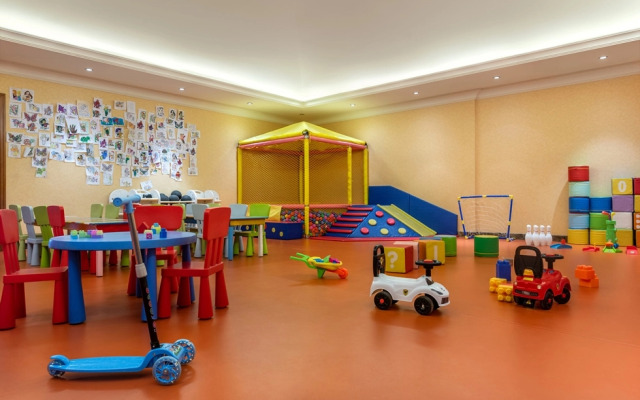 Al Raha Beach Resort & Spa