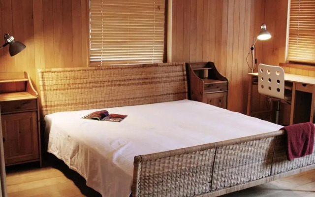 Отель Баня-Land