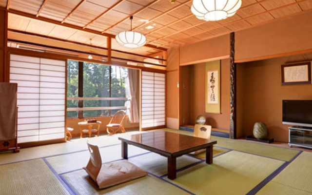 Meisho Tenryukyo Onsen Ryukyotei