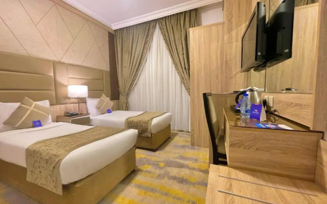 Artal International Hotel