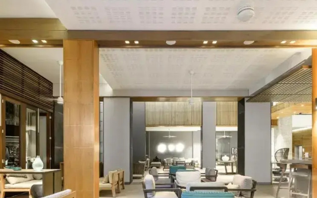 Eden Bleu Hotel