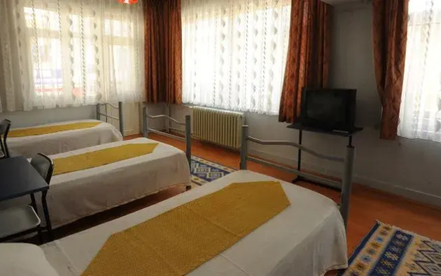 Zafer Hostel