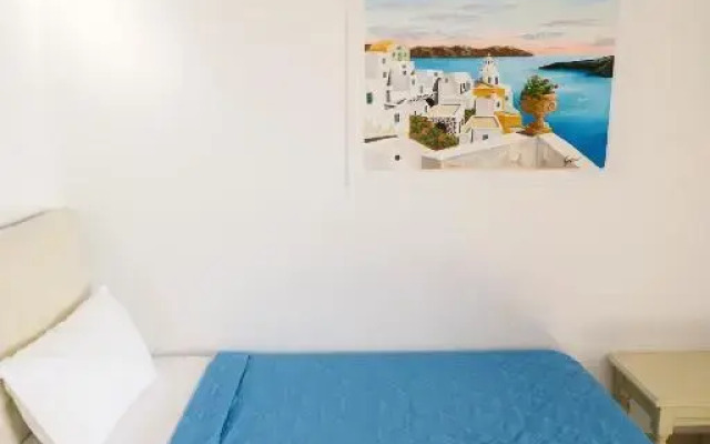 Blue Arise Fira Hotel