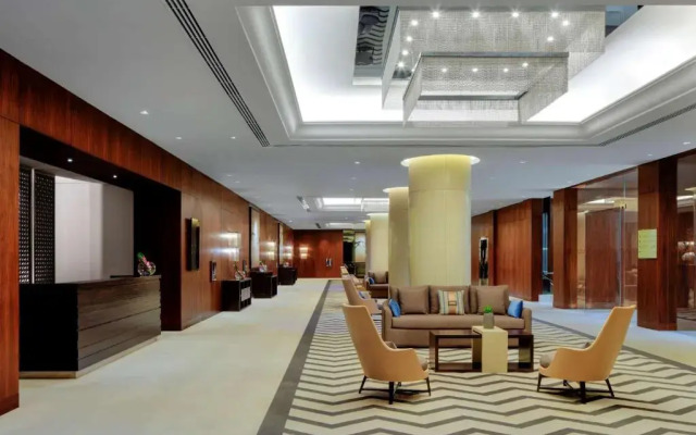 Pullman Dubai Creek City Centre Hotel