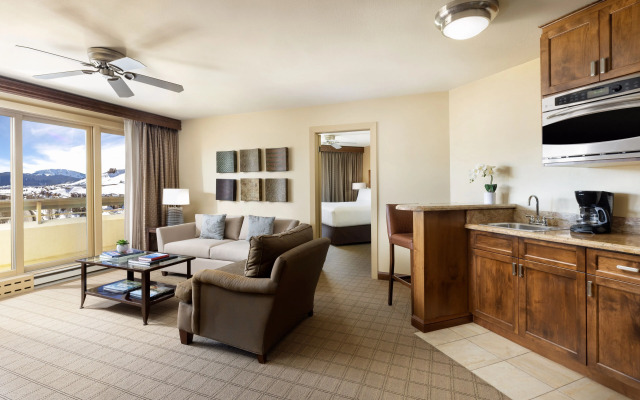 Elevation Hotel & Spa