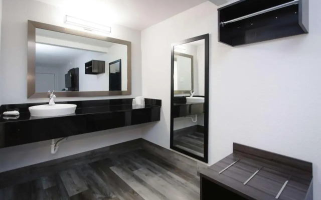 Motel 6 Houston, TX - Medical Center/NRG Stadium