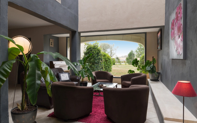 Val Baussenc, The Originals Relais