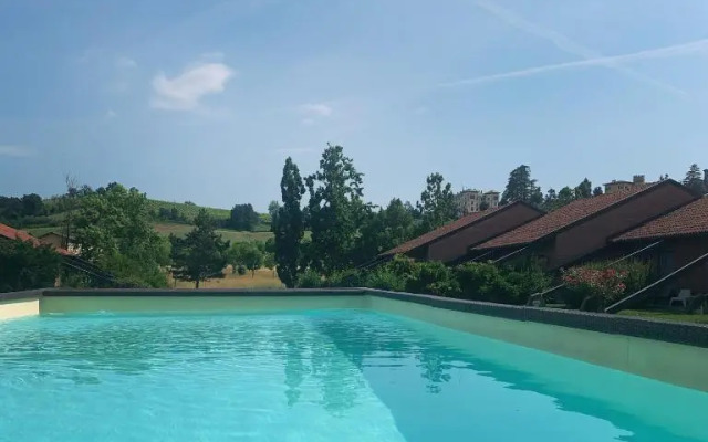 Отель Serravalle Golf