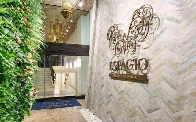 Espacio The Jewel Of Waikiki