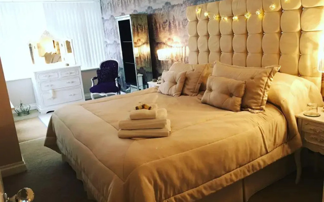Newmarket Boutique Apartments