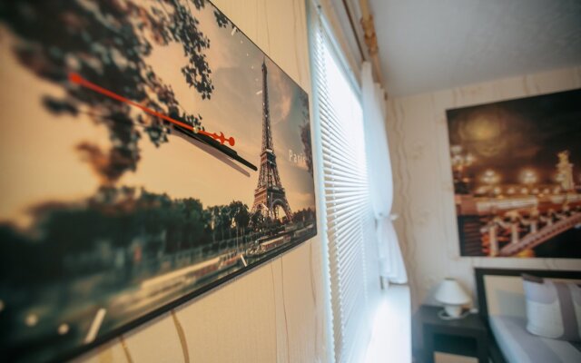 Paris Rooms