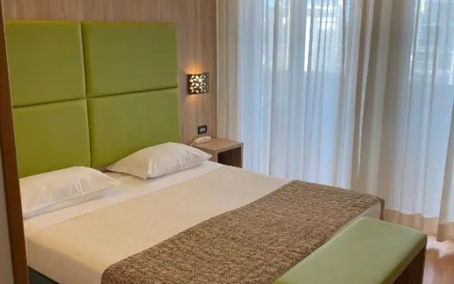 Hotel St. Gregory Park