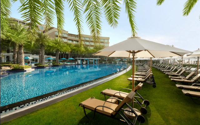 Rixos The Palm Hotel & Suites