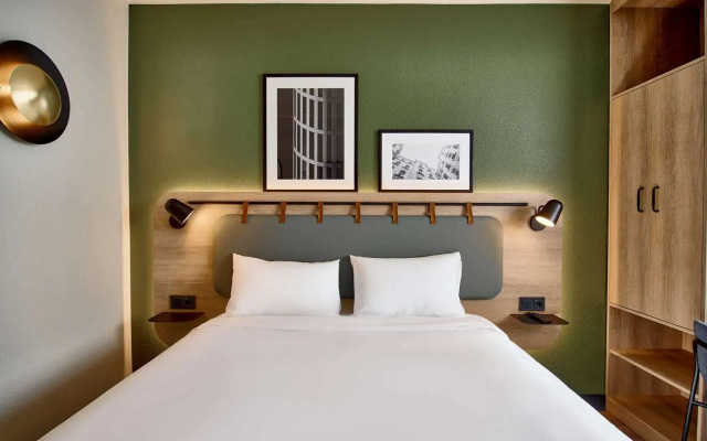 Standard Double room (full double bed) (queen size bed)