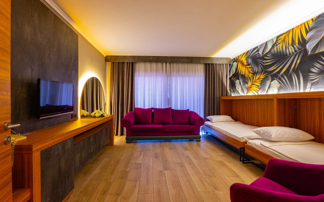 Курорт Timo Deluxe Resort Hotel